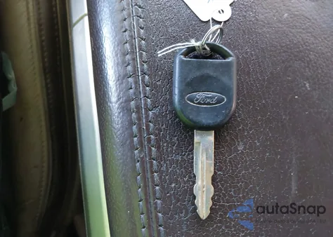 2010 Ford F-150 Fx4/Harley-Davidson/King Ranch/Lariat/Platinum/Xl/Xlt from USA, damaged, VIN 1FTFW1EV2AFC94874